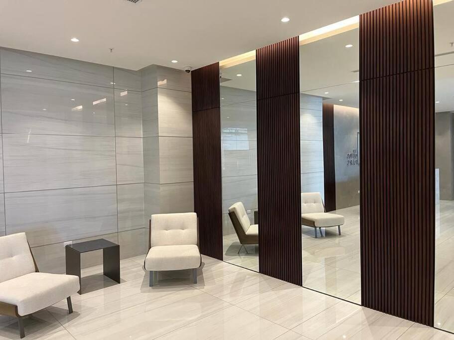 New Luxury Apartment With King - Size Bed Ceibos Guayaquil Bagian luar foto